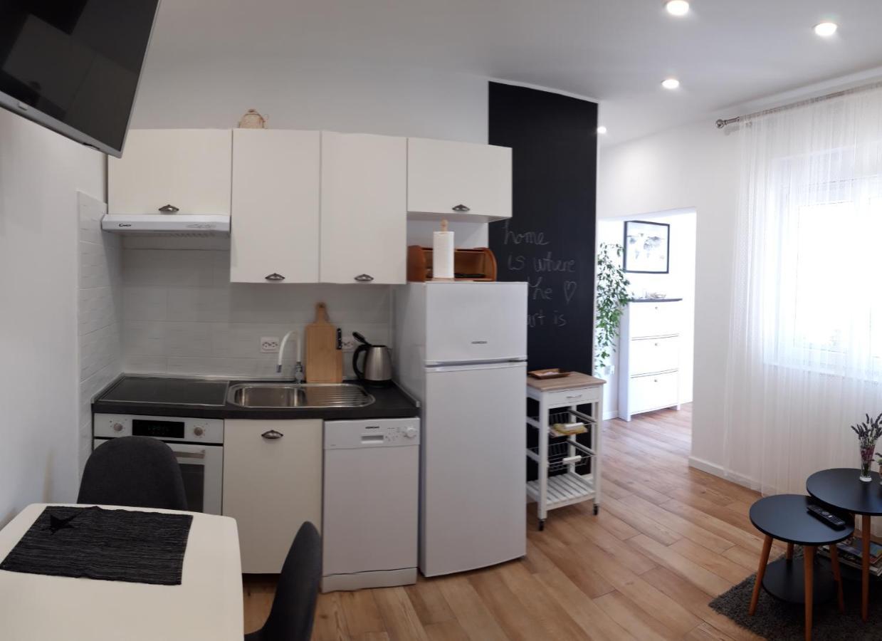 Lili Apartment In Zadar Pet Friendly, Free Parking Экстерьер фото