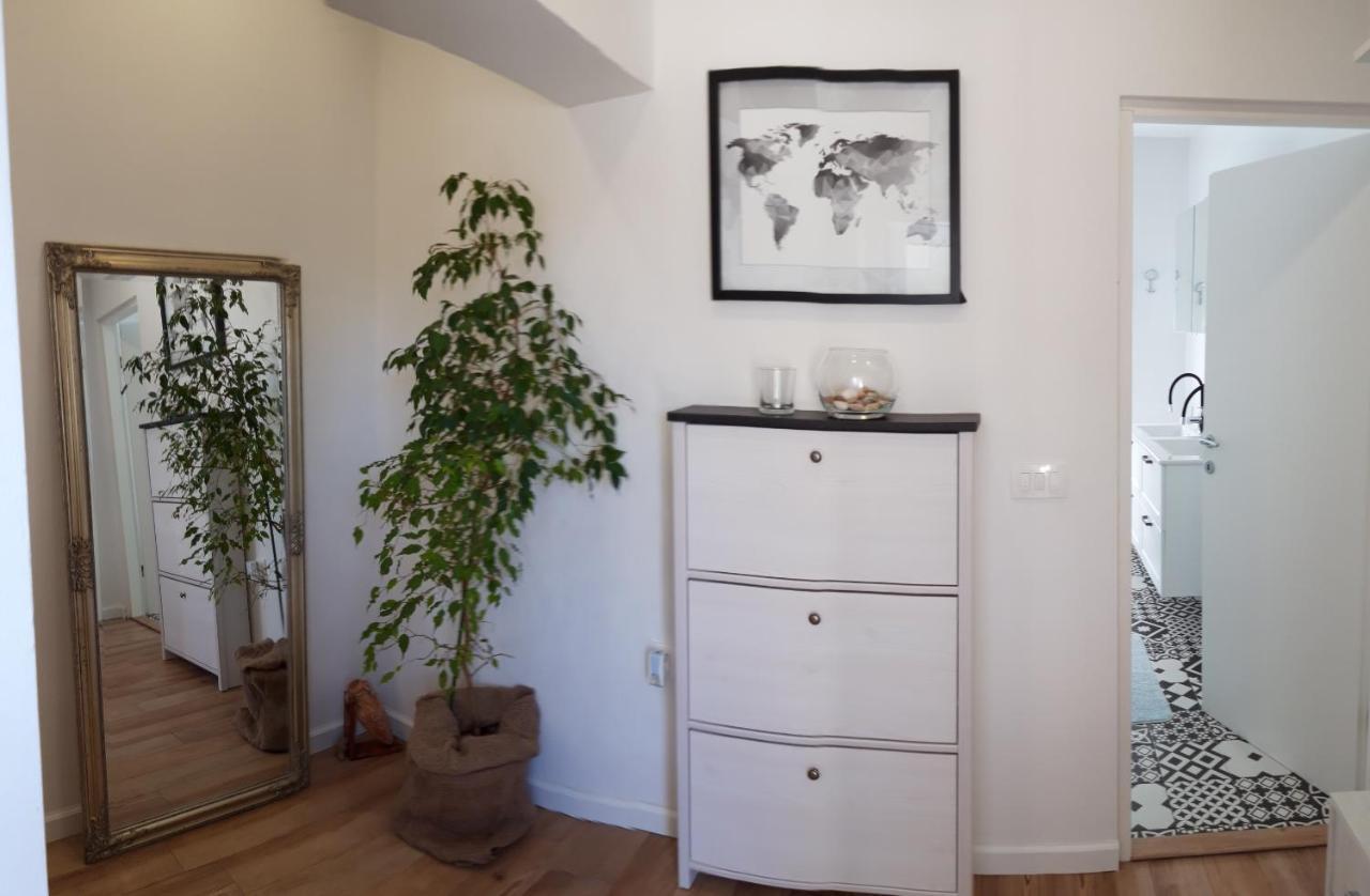 Lili Apartment In Zadar Pet Friendly, Free Parking Экстерьер фото