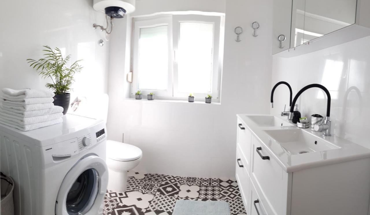 Lili Apartment In Zadar Pet Friendly, Free Parking Экстерьер фото